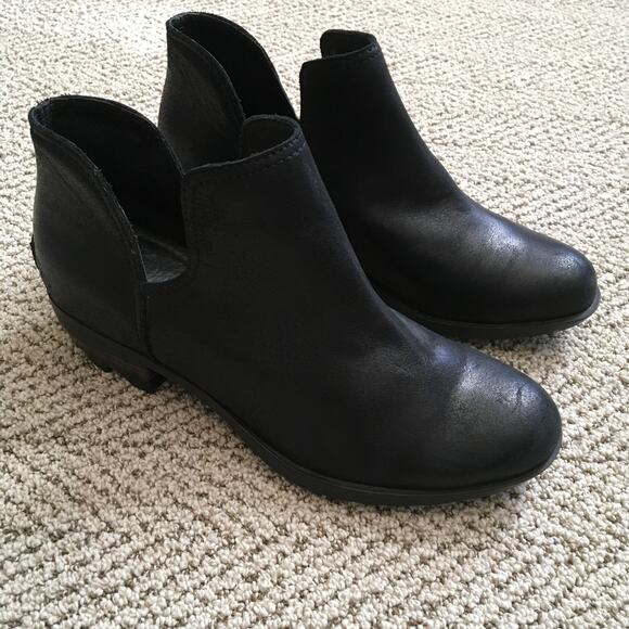 Sorel booties Women's 7.5 - black - Picture 4 of 10